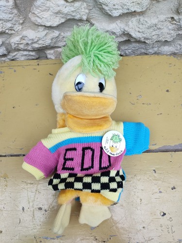 Edd the duck golden bear - edd,